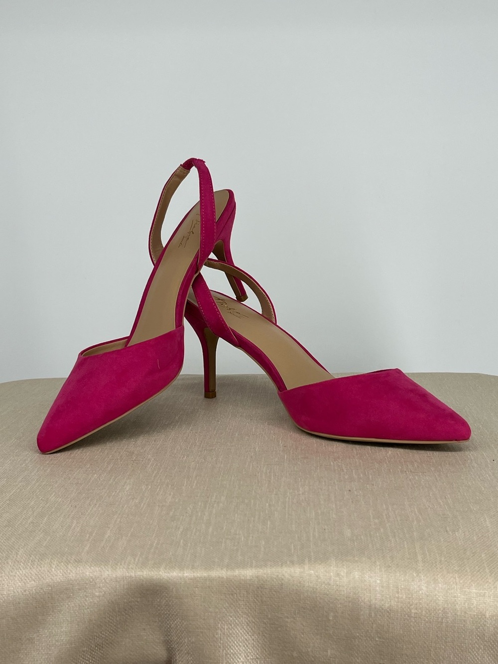 Thalia Sodi Fuchsia Pointed-Toe Slingback Heels